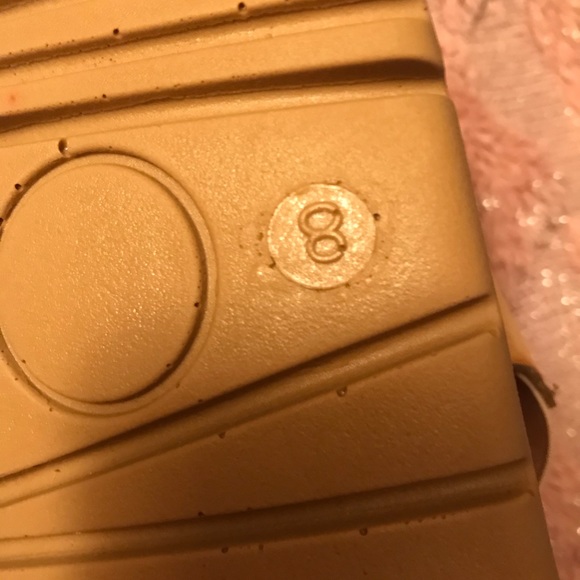 Both pairs gold an tan sold as 1 - Picture 4 of 8